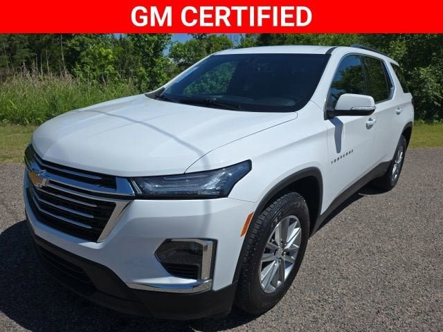 Certified 2023 Chevrolet Traverse LT FWD image 1