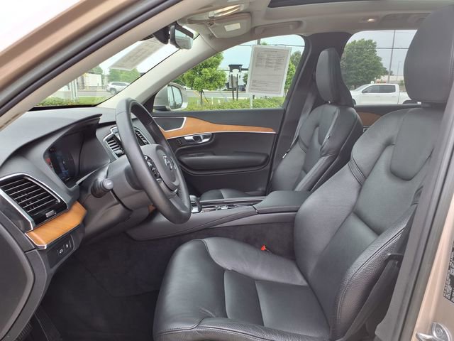 Certified 2023 Volvo XC90 T8 Plus w/ Protection Package Premier AWD/4WD image 17