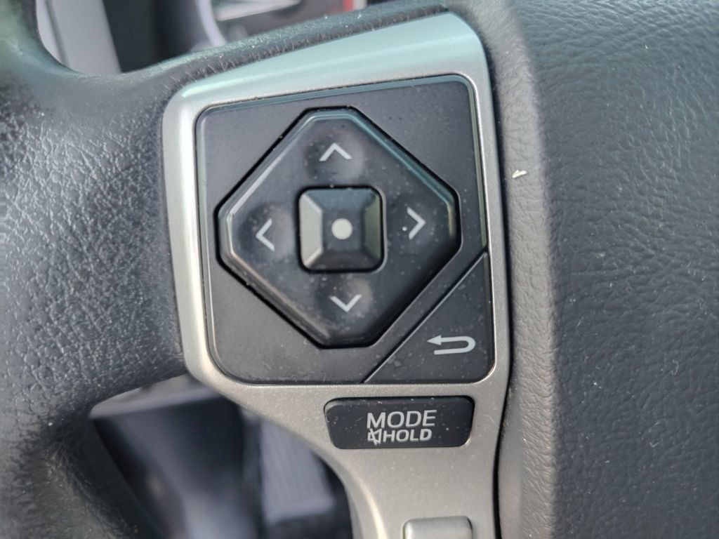 Used 2017 Toyota Tundra SR5 image 11