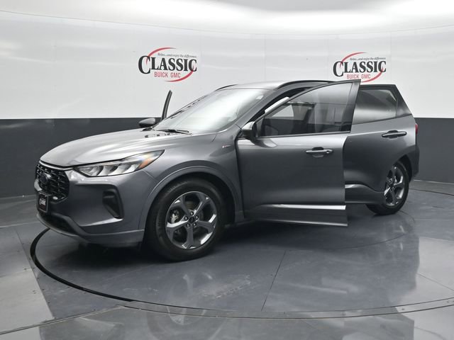 Used 2023 Ford Escape ST-Line w/ Tech Pack #1 image 33