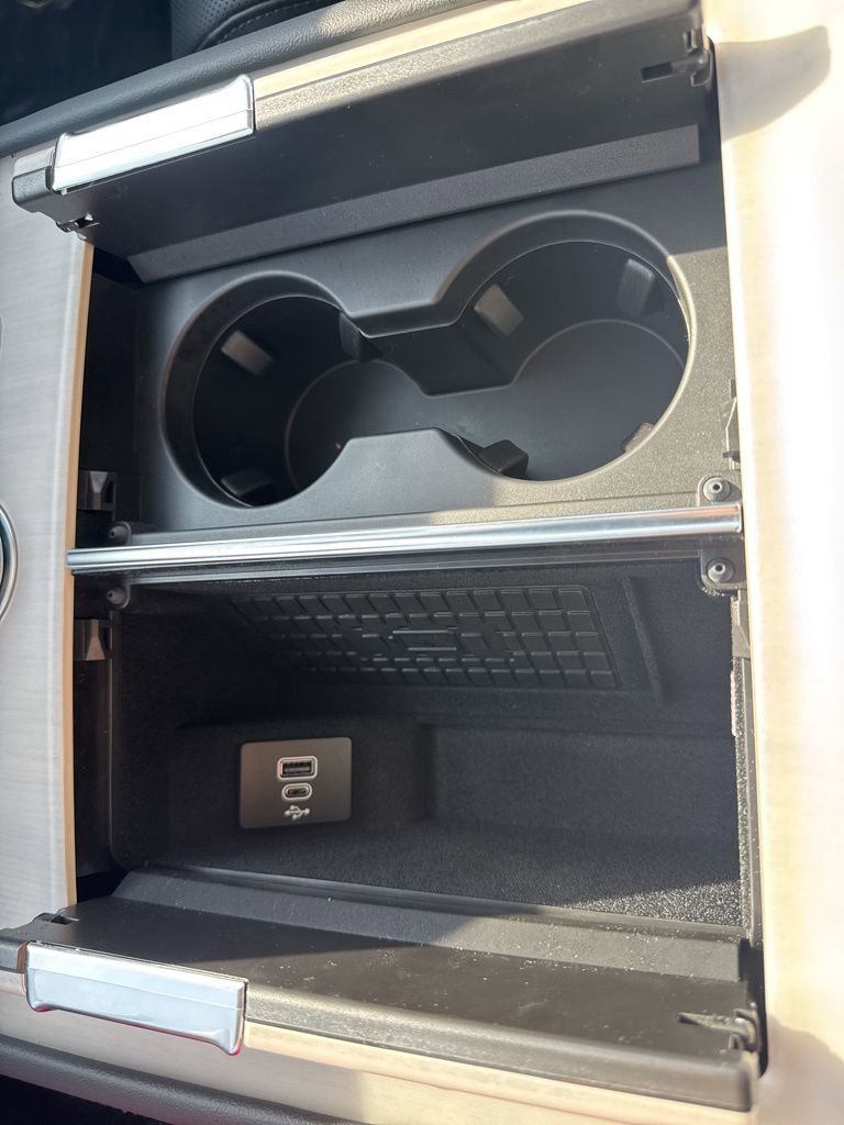 New 2026 Lincoln Navigator L Premier image 18