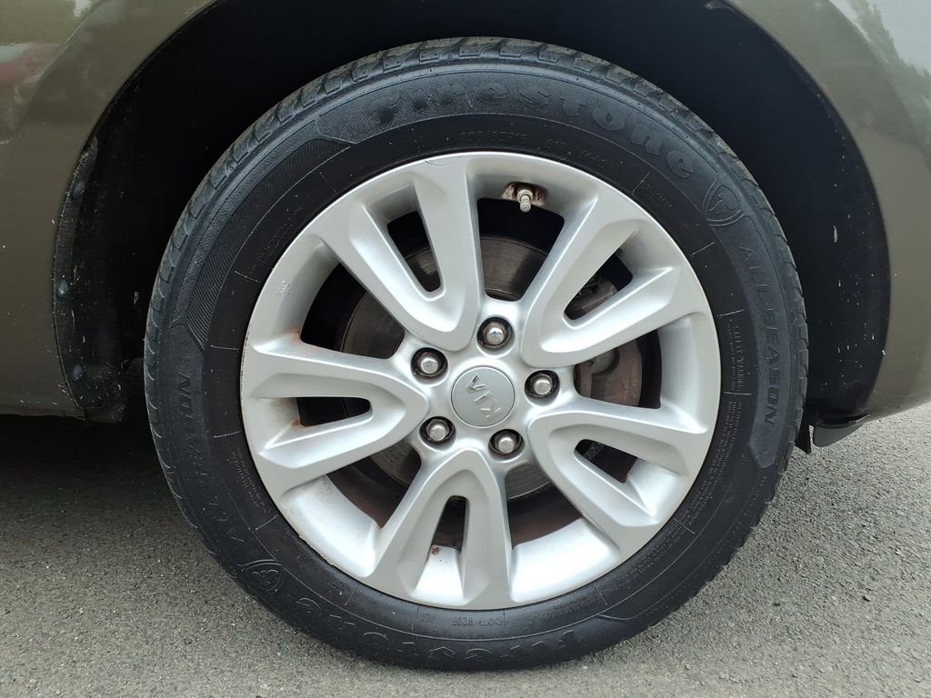 Used 2012 Kia Soul + FWD image 20