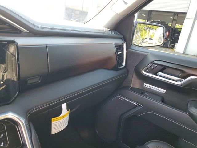 Used 2026 GMC Sierra 1500 Denali w/ Denali Reserve Package image 26