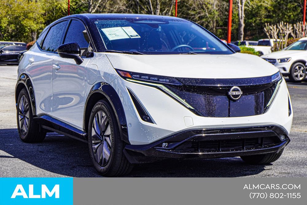 Used 2023 Nissan Ariya AWD/4WD image 6