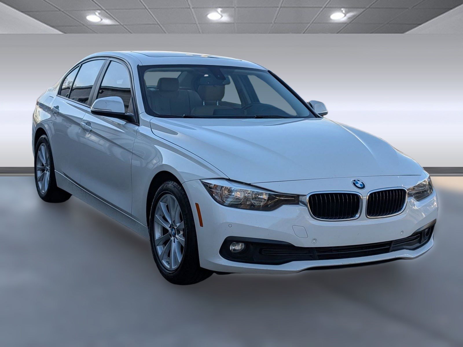 Used 2016 BMW 320i Sedan image 7