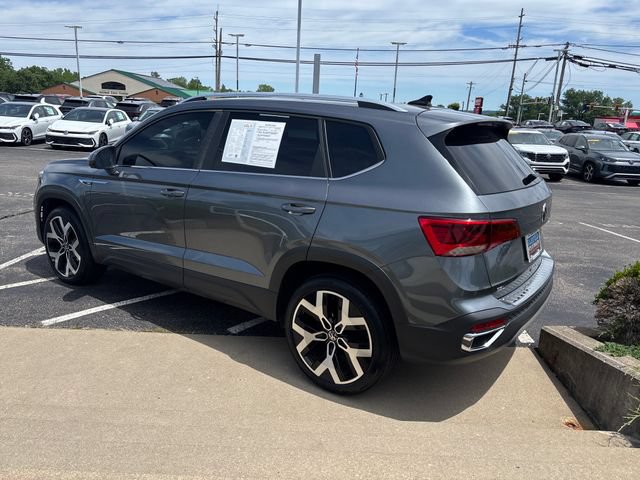 Certified 2023 Volkswagen Taos SEL AWD/4WD image 7
