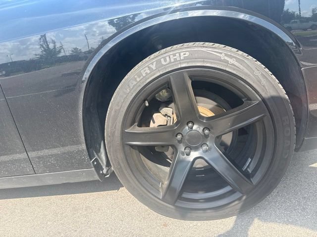 Used 2020 Dodge Challenger SXT RWD image 19