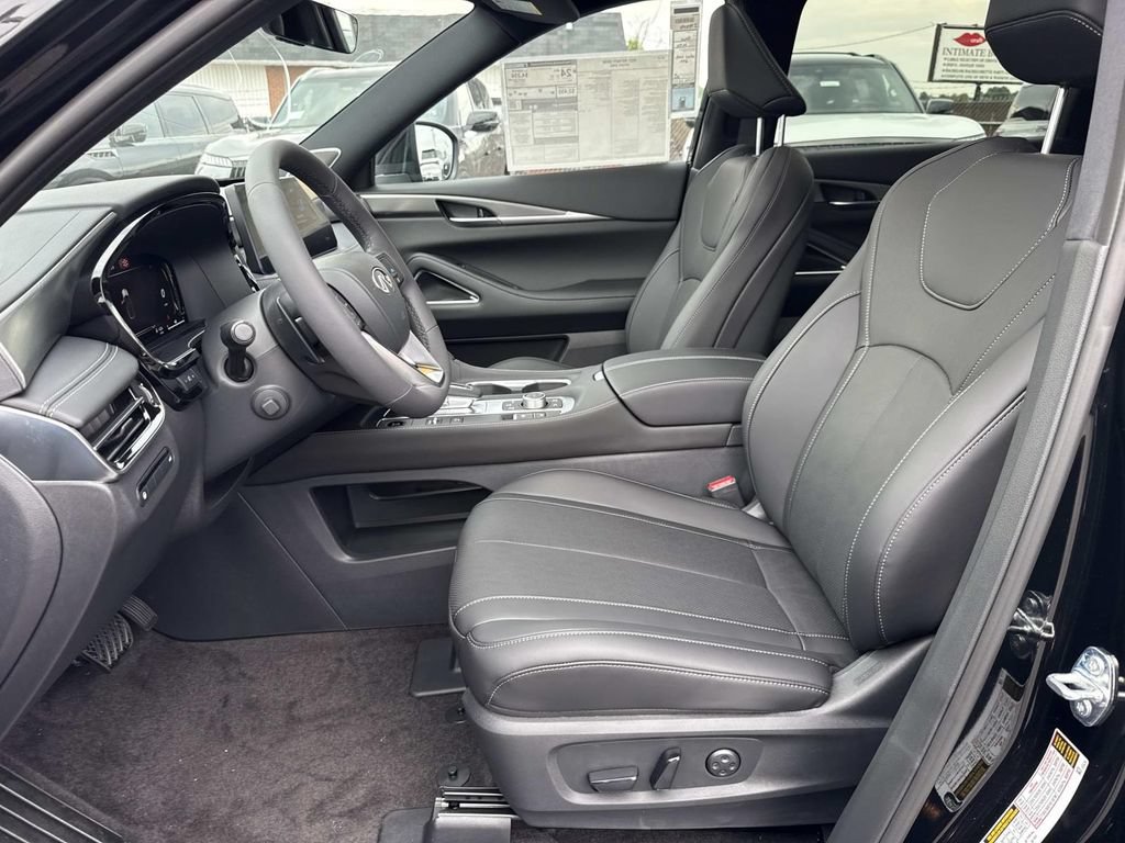 New 2027 INFINITI QX60 Sport w/ Dark Cargo Package AWD/4WD image 16