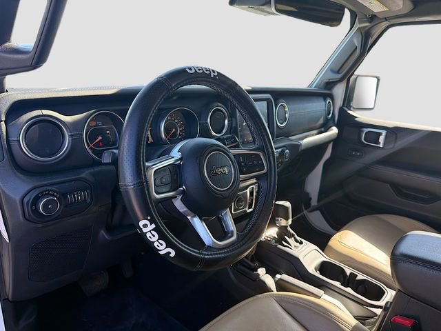 Used 2019 Jeep Wrangler Unlimited Sahara image 24