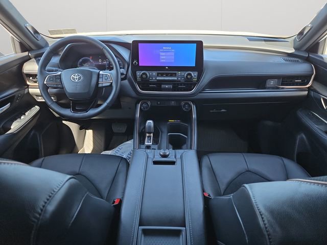 Used 2026 Toyota Grand Highlander AWD Hybrid image 18
