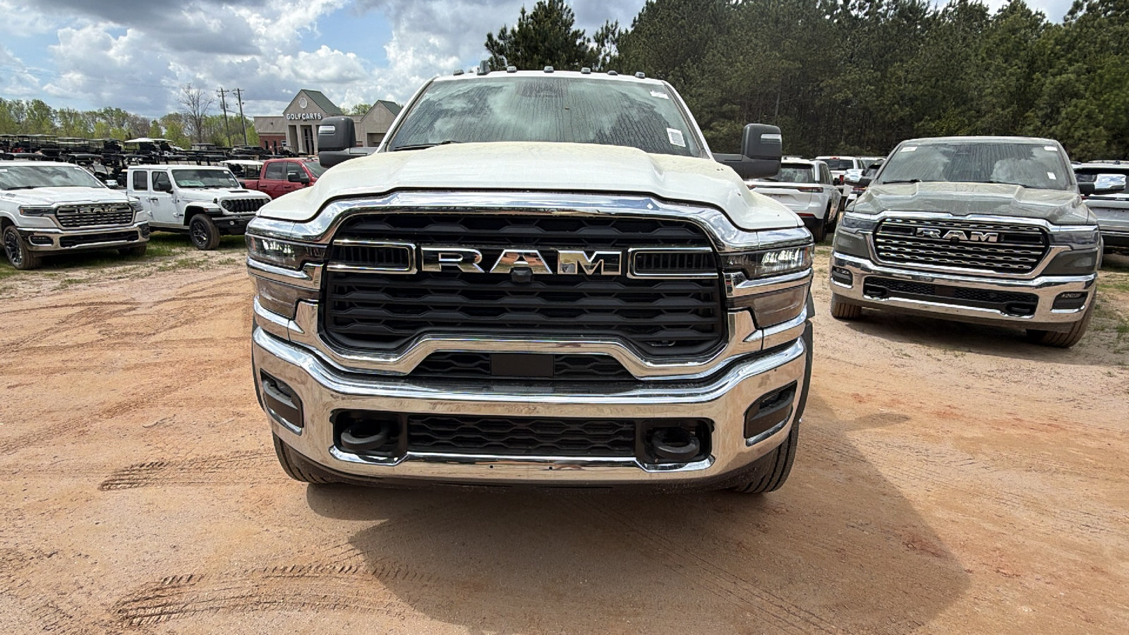 New 2026 RAM 5500 Tradesman w/ Chrome Appearance Group AWD/4WD image 3