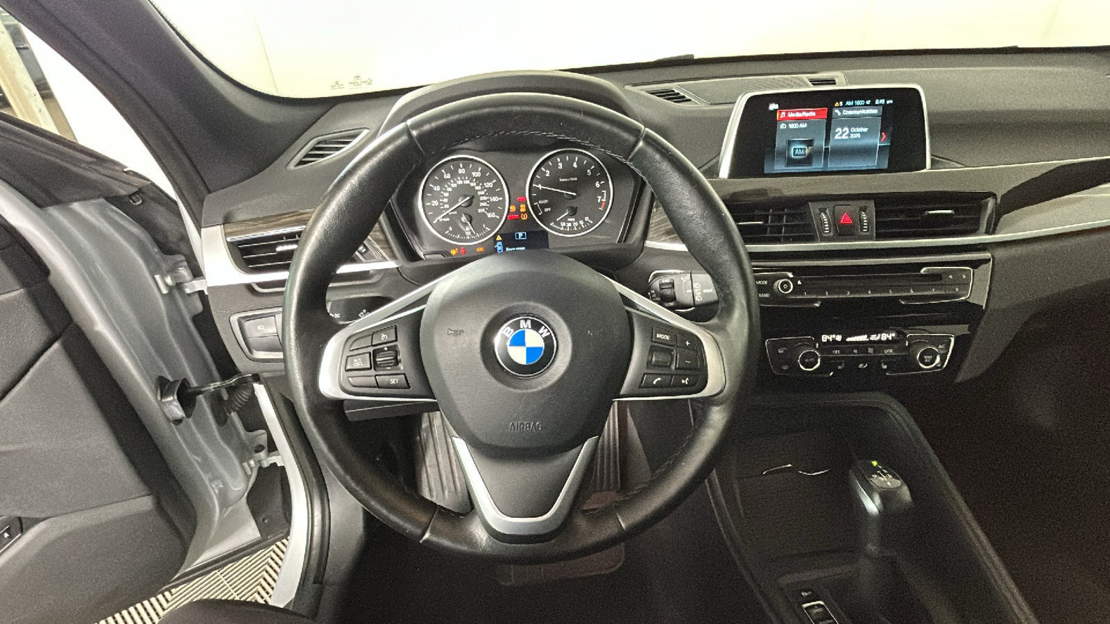 Used 2018 BMW X1 xDrive28i AWD/4WD image 18