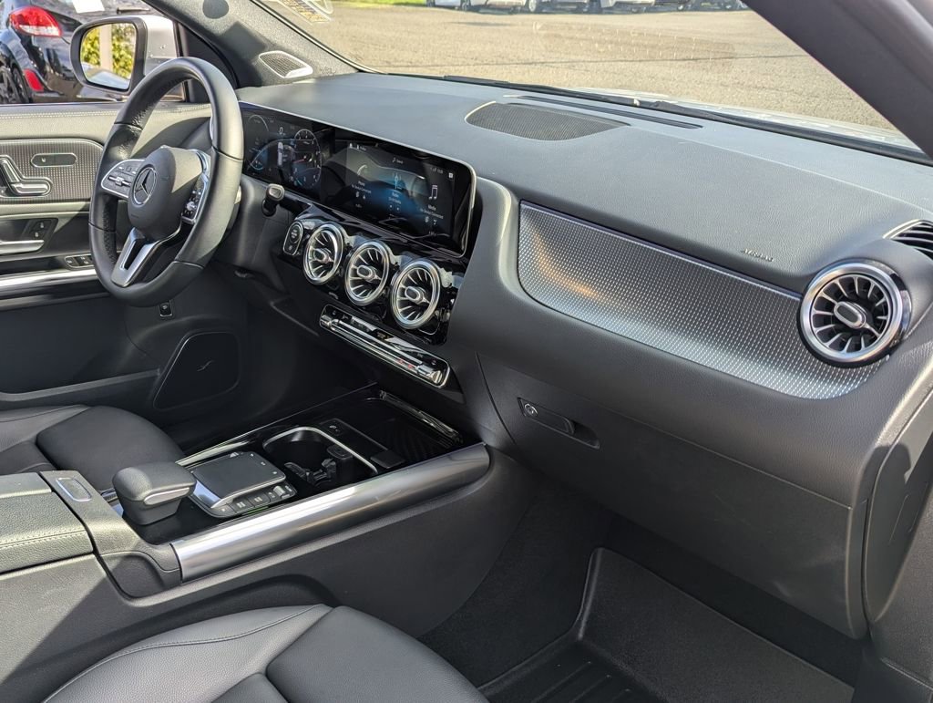 Used 2021 Mercedes-Benz GLA 250 4MATIC image 36