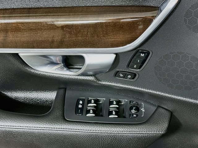 Used 2019 Volvo S90 T6 Momentum w/ Advanced Package AWD/4WD image 22