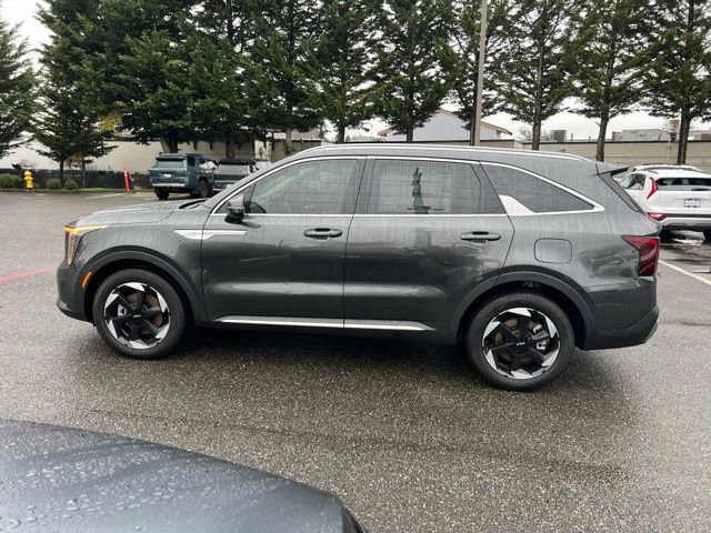 Used 2025 Kia Sorento EX image 10