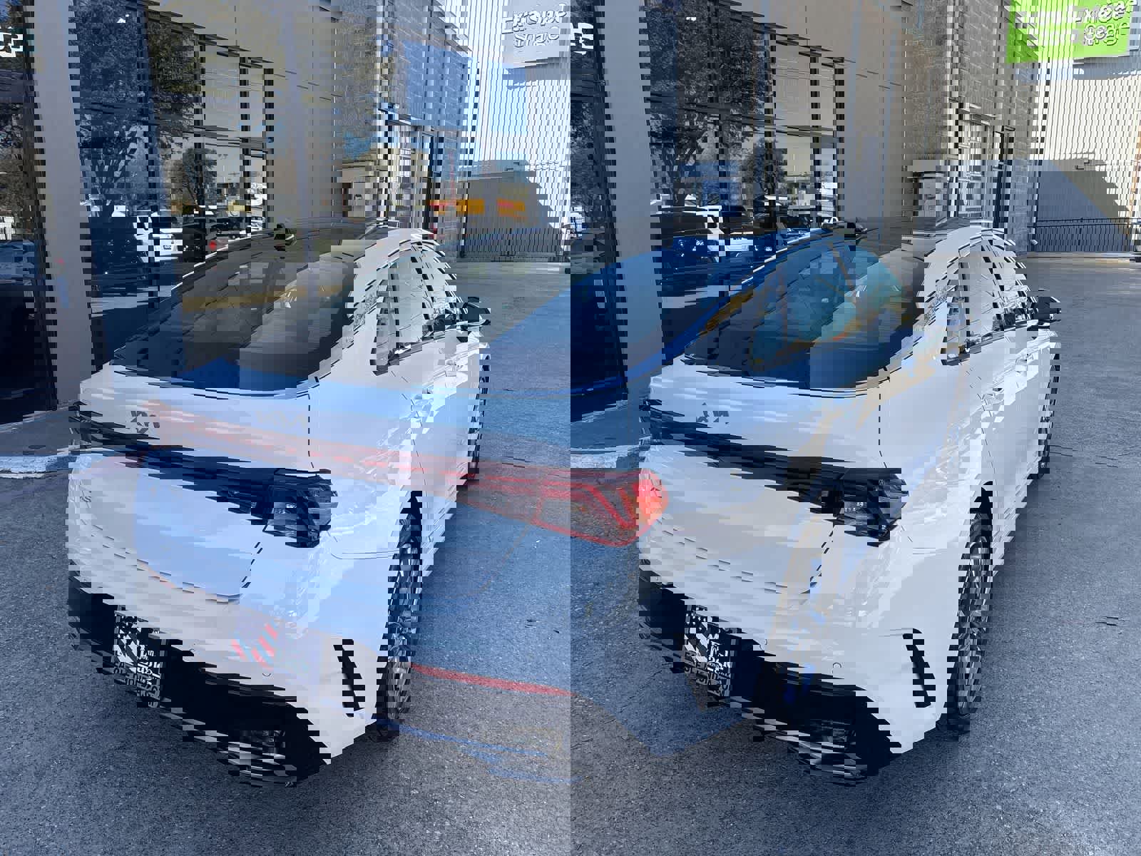 Used 2024 Kia K5 EX w/ EX Premium Package image 32