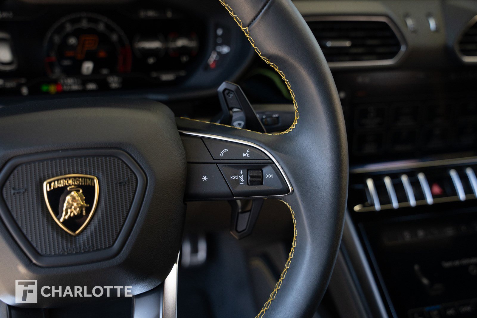 Used 2024 Lamborghini Urus S image 24