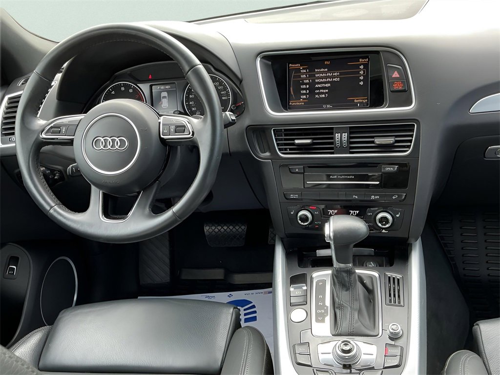 Used 2017 Audi Q5 2.0T Premium Plus w/ Technology Package image 36