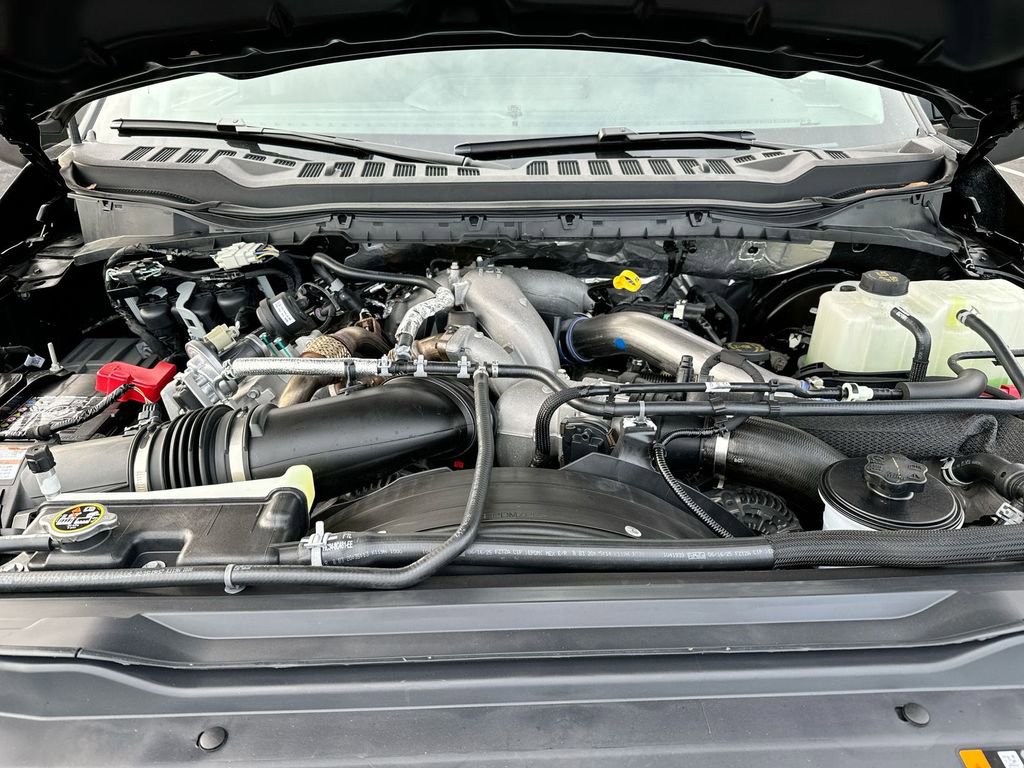New 2025 Ford F250 XLT w/ Black Appearance Package image 26