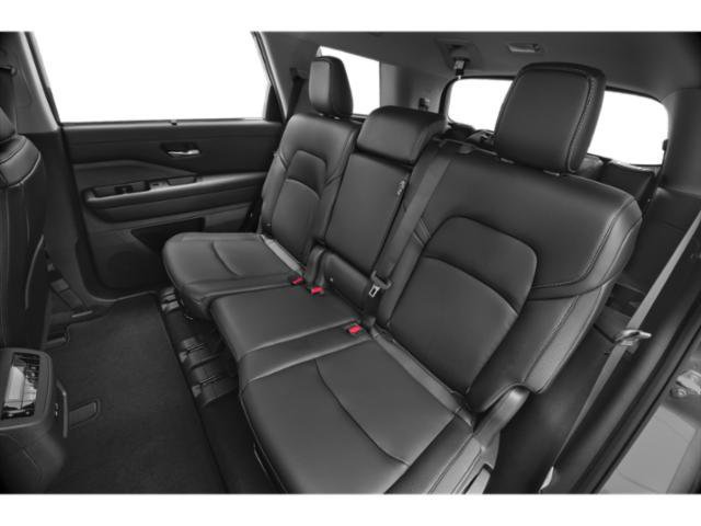 Used 2025 Nissan Pathfinder SL w/ SL Premium Package AWD/4WD image 16