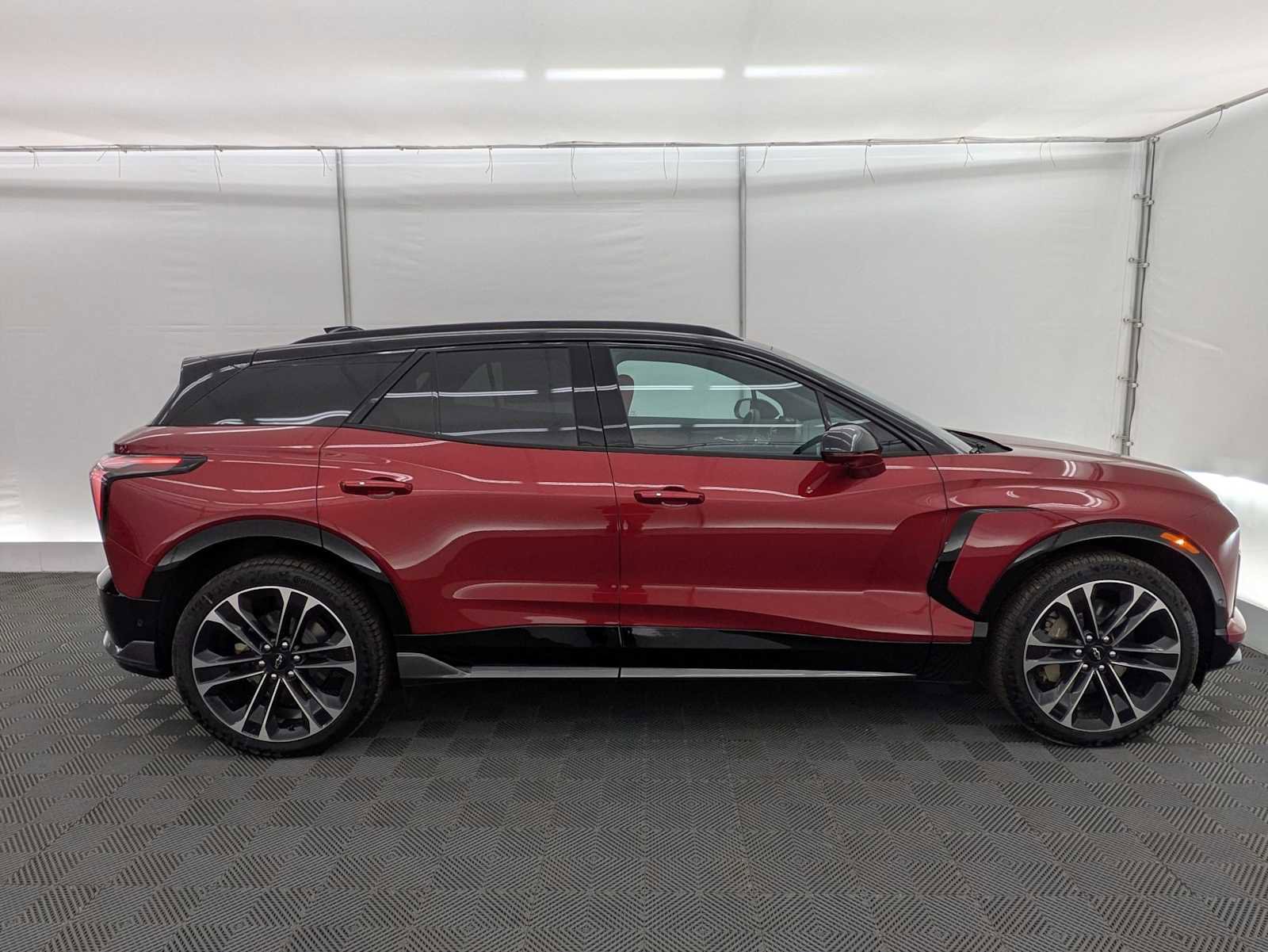 New 2026 Chevrolet Blazer EV SS w/ Performance Package image 7