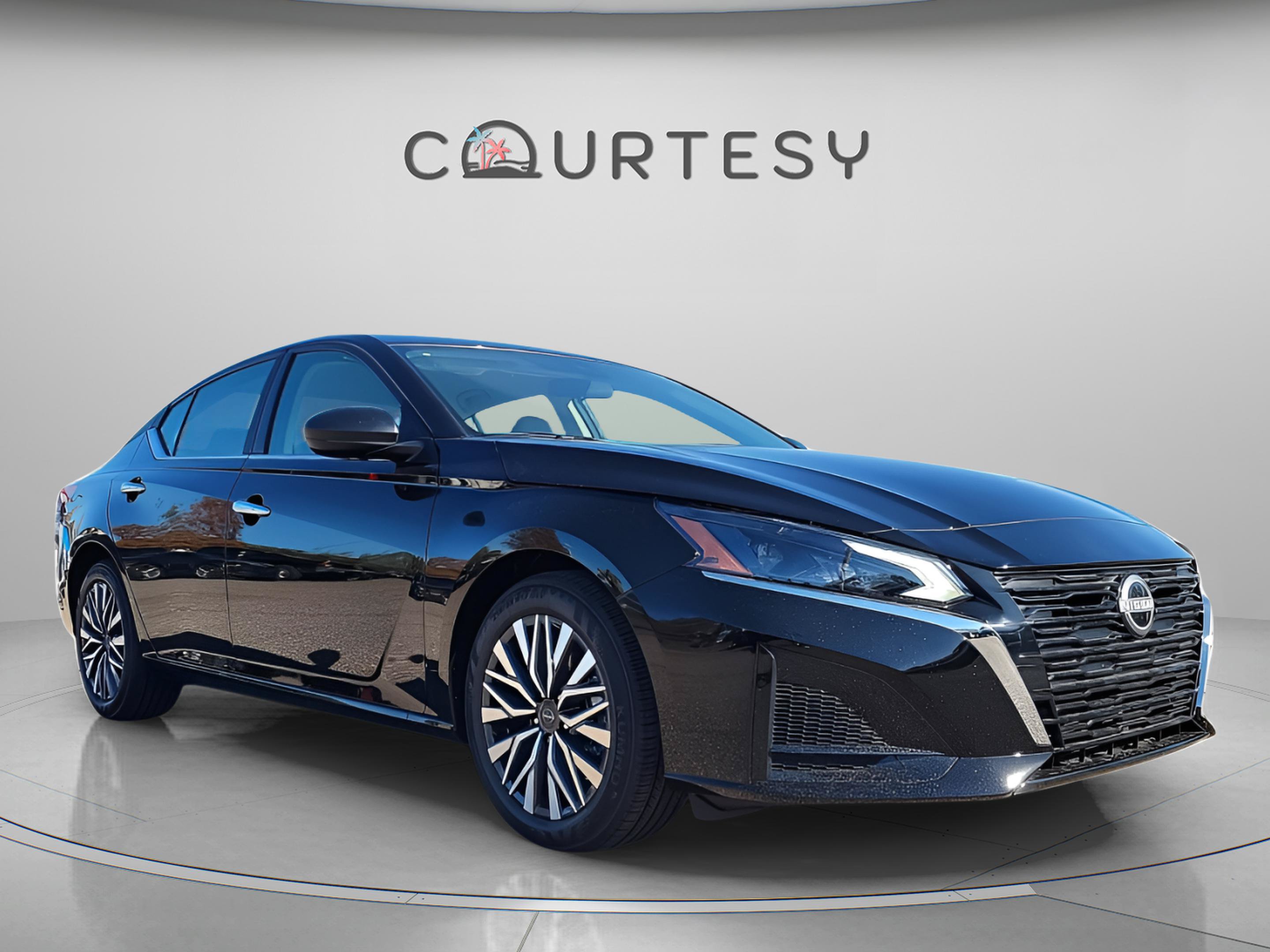 New 2025 Nissan Altima 2.5 SV FWD image 7