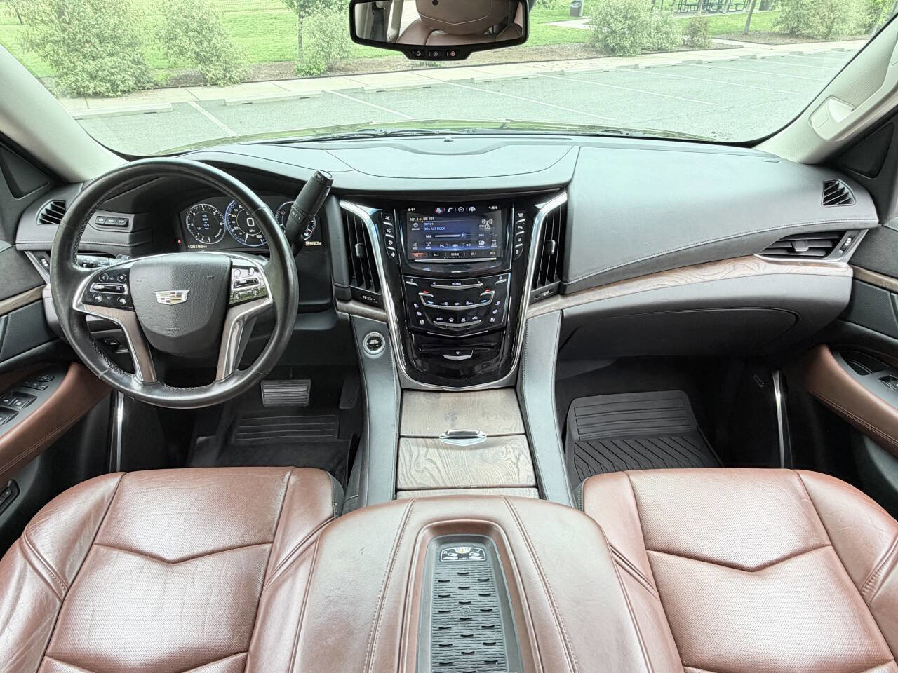 Used 2015 Cadillac Escalade ESV Premium AWD/4WD image 17