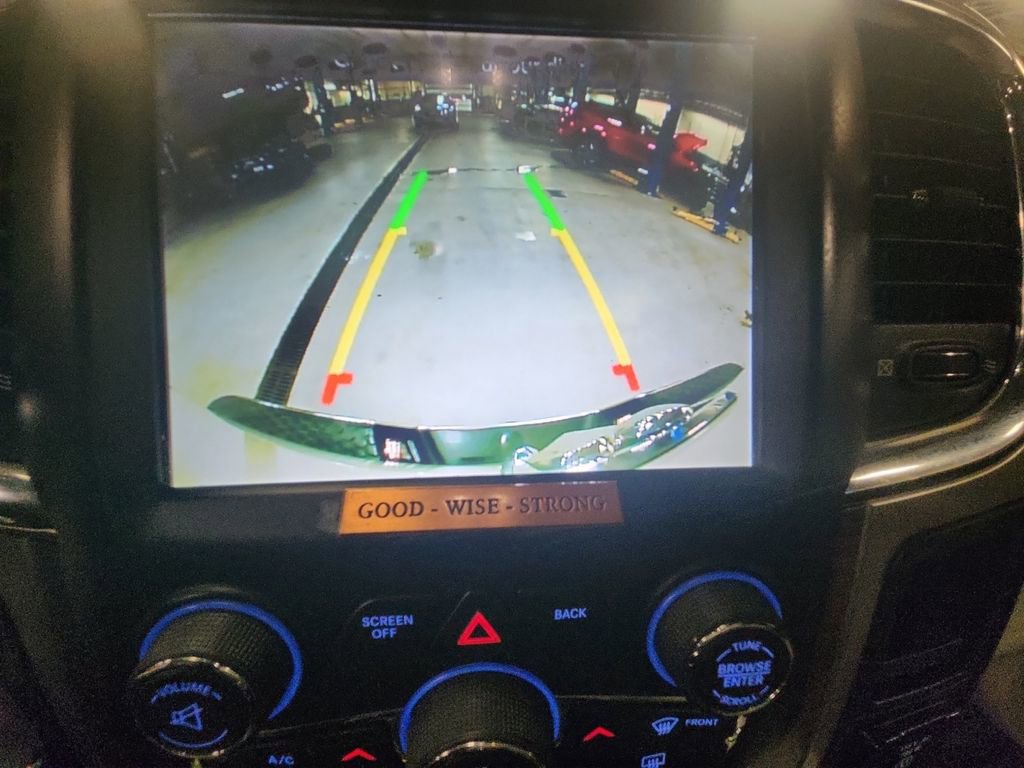 Used 2017 RAM 1500 Laramie w/ Convenience Group image 18