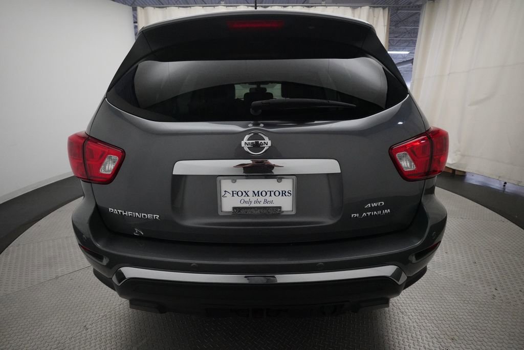 Used 2018 Nissan Pathfinder Platinum AWD/4WD image 28