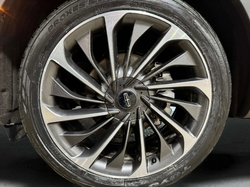 Used 2023 Lincoln Aviator Reserve w/ Equipment Group 201A image 30