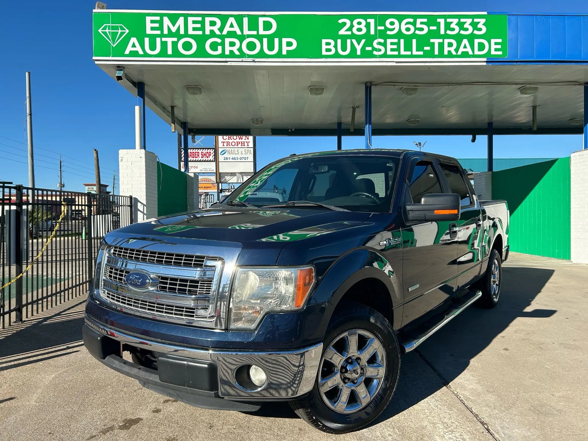 Used 2013 Ford F150 XLT w/ Luxury Equipment Group image 1