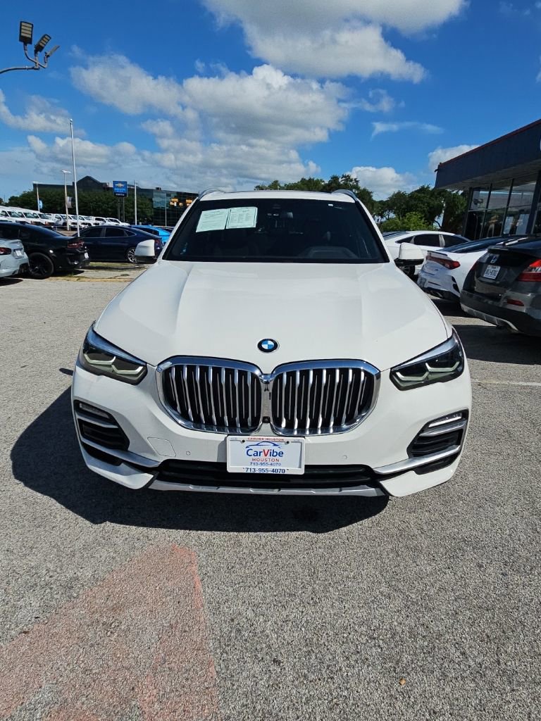 Used 2020 BMW X5 xDrive40i w/ Convenience Package AWD/4WD image 2