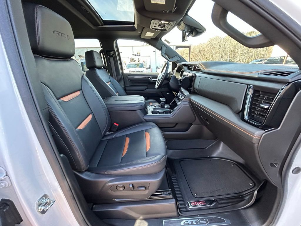 Used 2025 GMC Sierra 1500 AT4 w/ AT4 Premium Package image 33