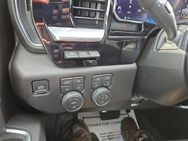 New 2026 Chevrolet Silverado 3500 High Country w/ Technology Package AWD/4WD image 26