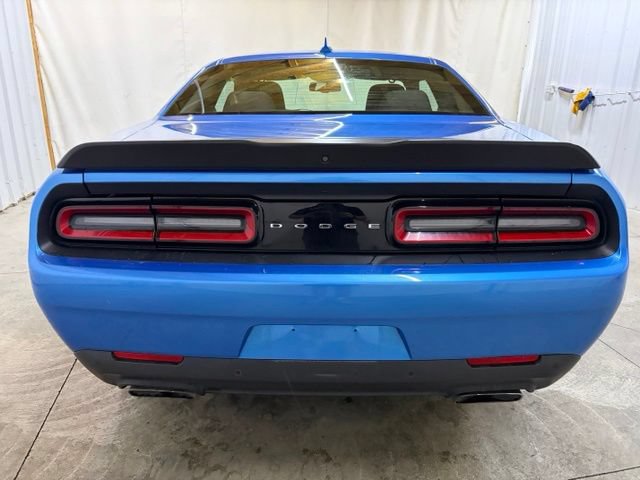 Used 2019 Dodge Challenger R/T RWD image 7