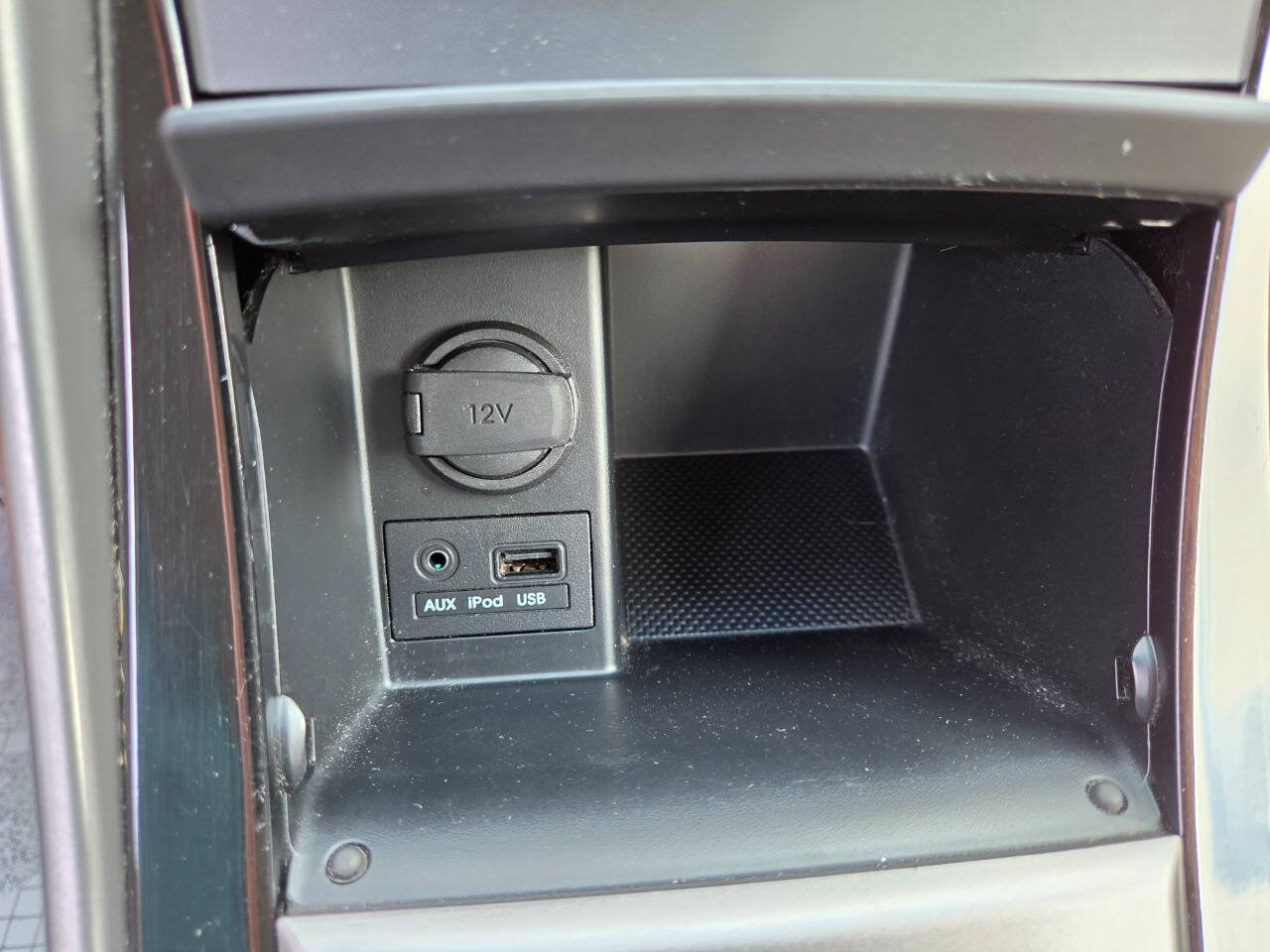 Used 2013 Hyundai Elantra GLS w/ Preferred Pkg FWD image 18