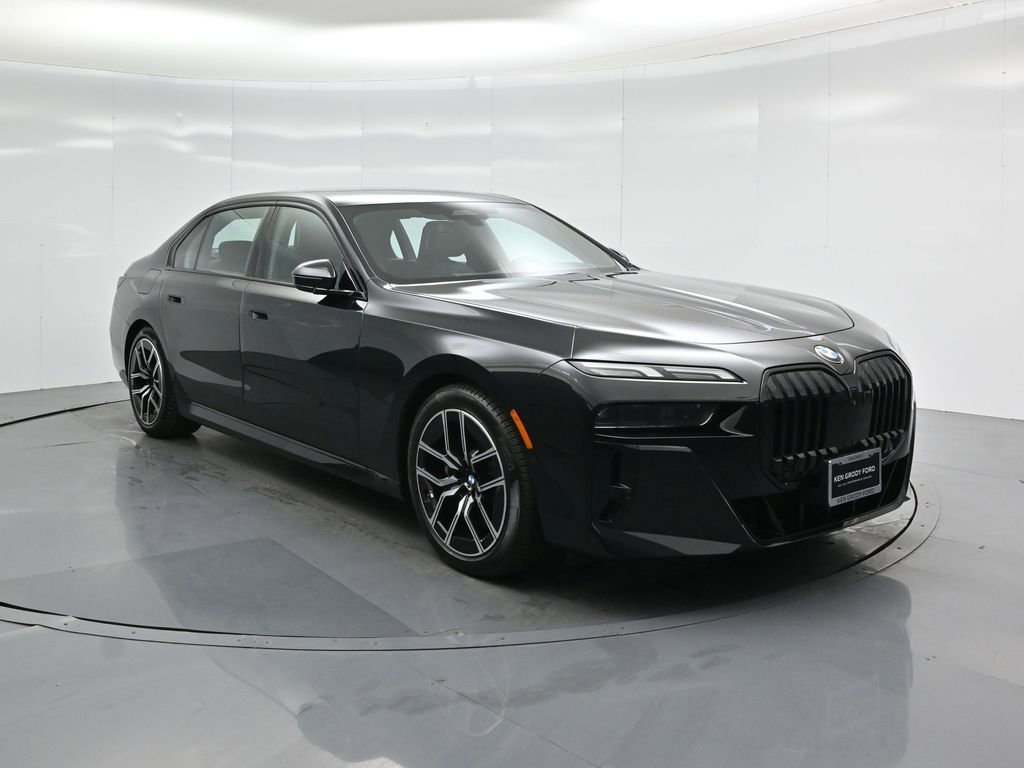 Used 2024 BMW 740i w/ Premium Package
