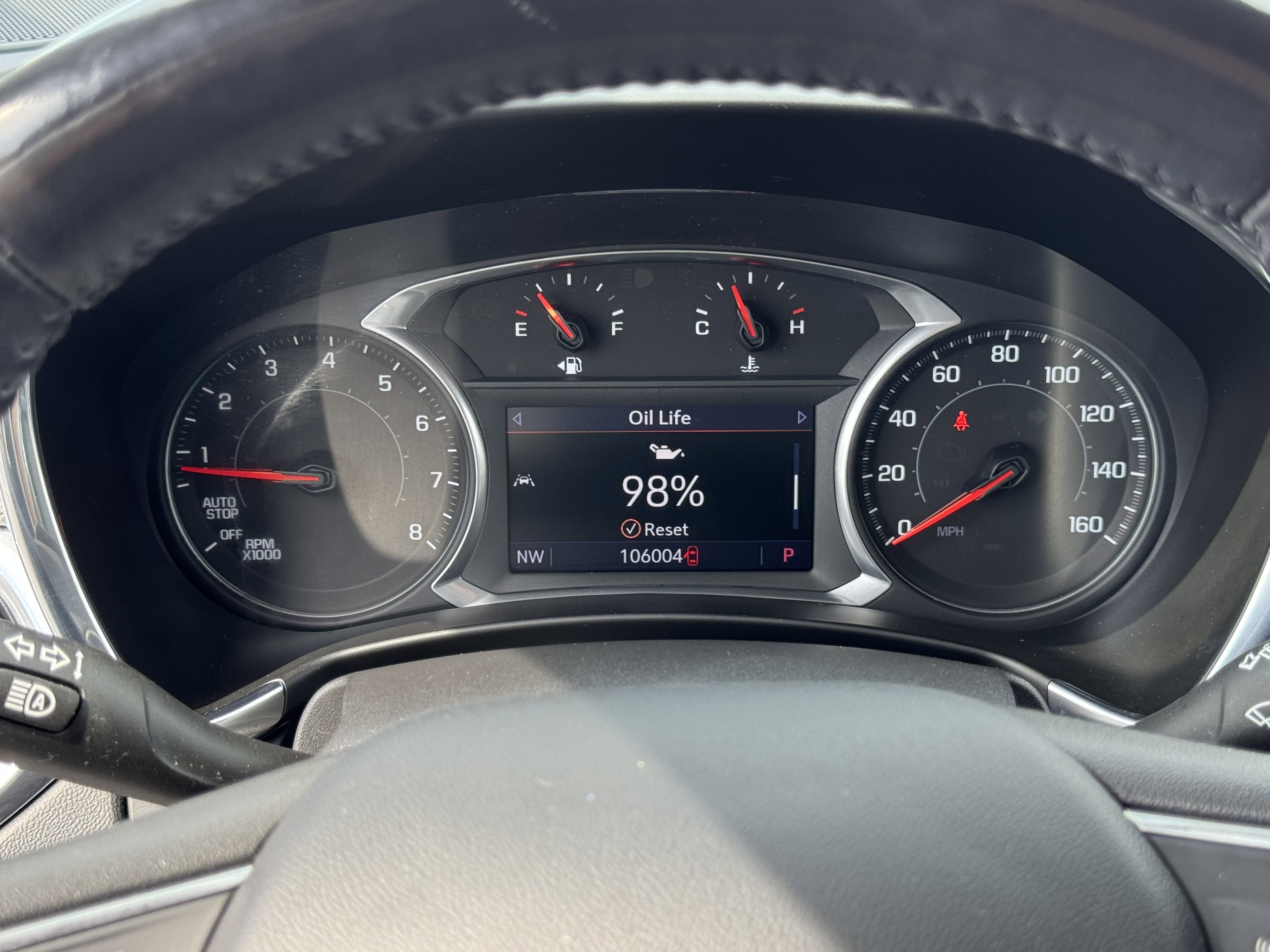 Used 2021 Chevrolet Equinox Premier image 24