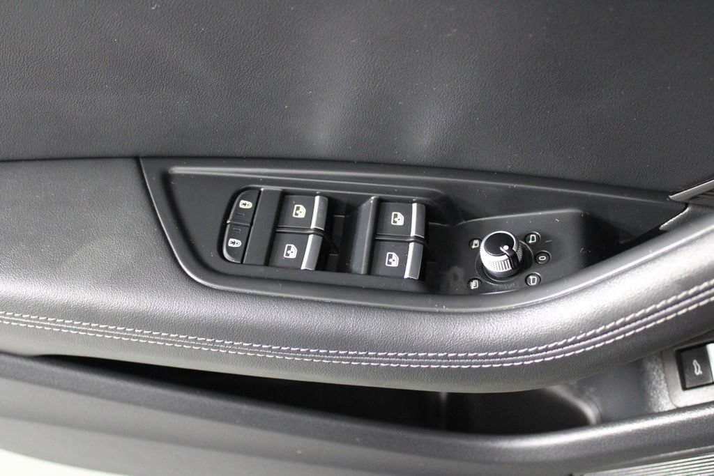 Used 2023 Audi A4 2.0T Premium Plus AWD/4WD image 22
