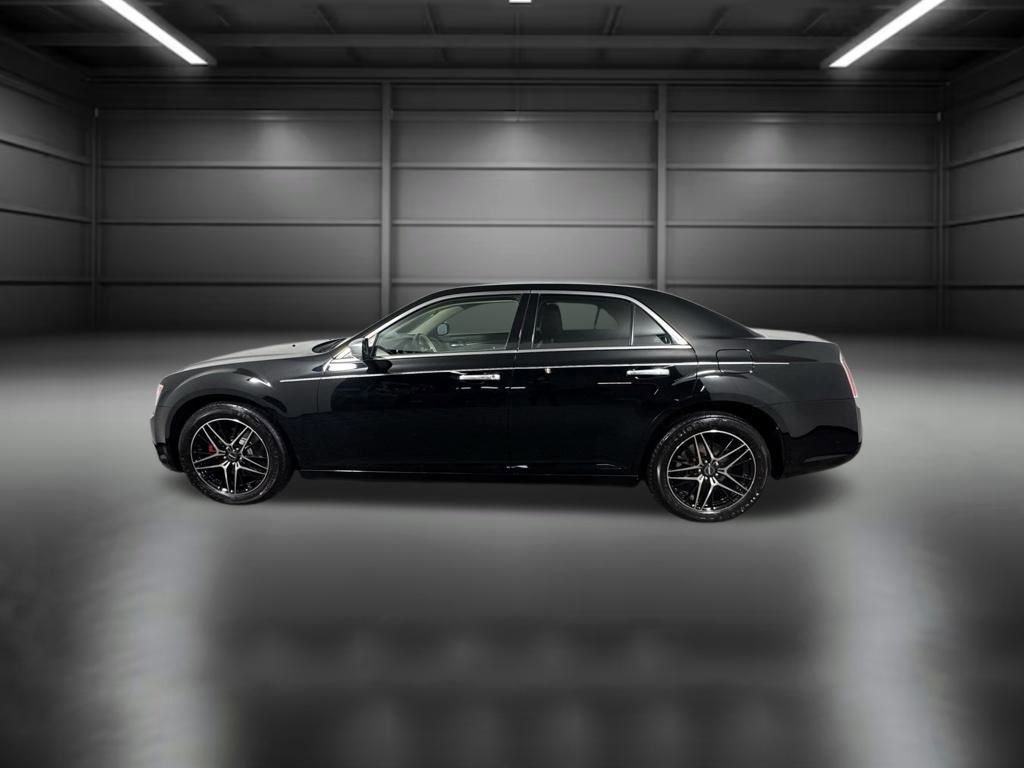 Used 2013 Chrysler 300 C Luxury Series w/ Harman Kardon Audio Group image 3