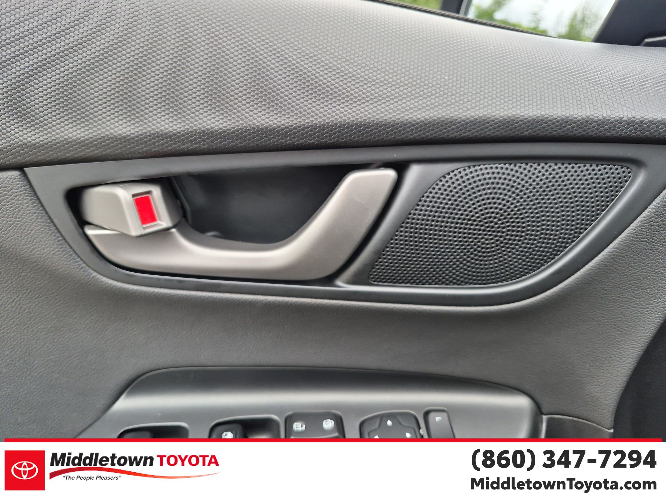 Used 2018 Hyundai Kona Limited AWD/4WD image 11