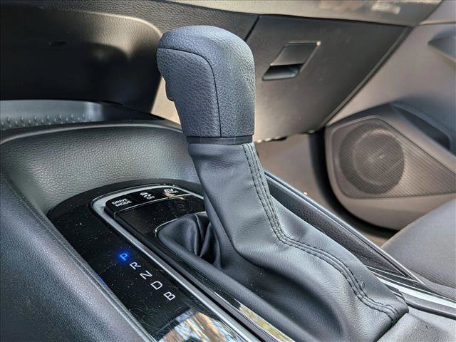 Used 2025 Toyota Corolla LE image 13