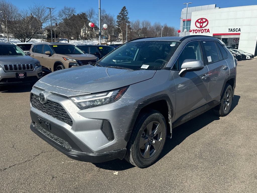 New 2025 Toyota RAV4 XLE image 3