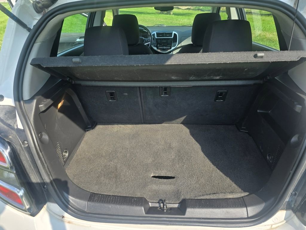 Used 2018 Chevrolet Sonic LT image 10