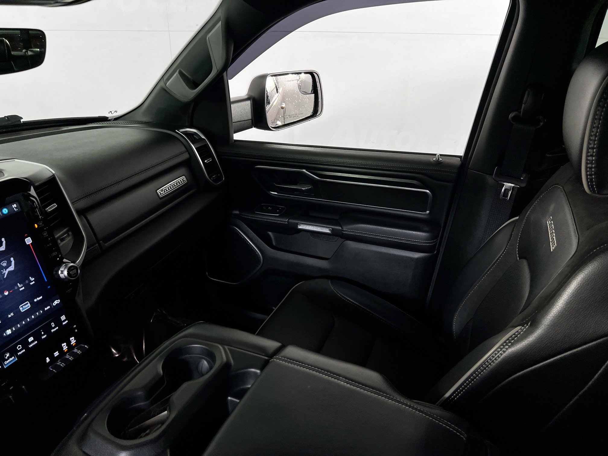 Used 2023 RAM 1500 Laramie image 23