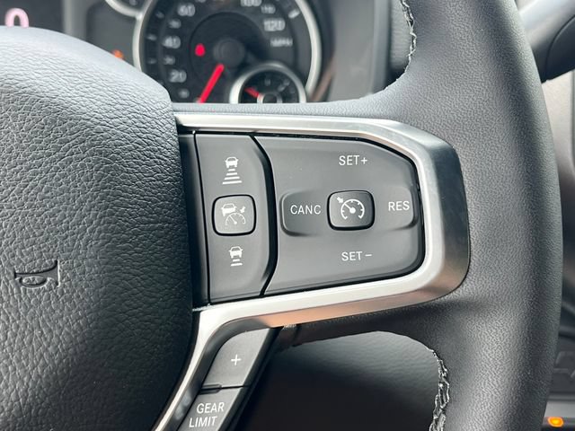 New 2026 RAM 3500 Big Horn AWD/4WD image 23