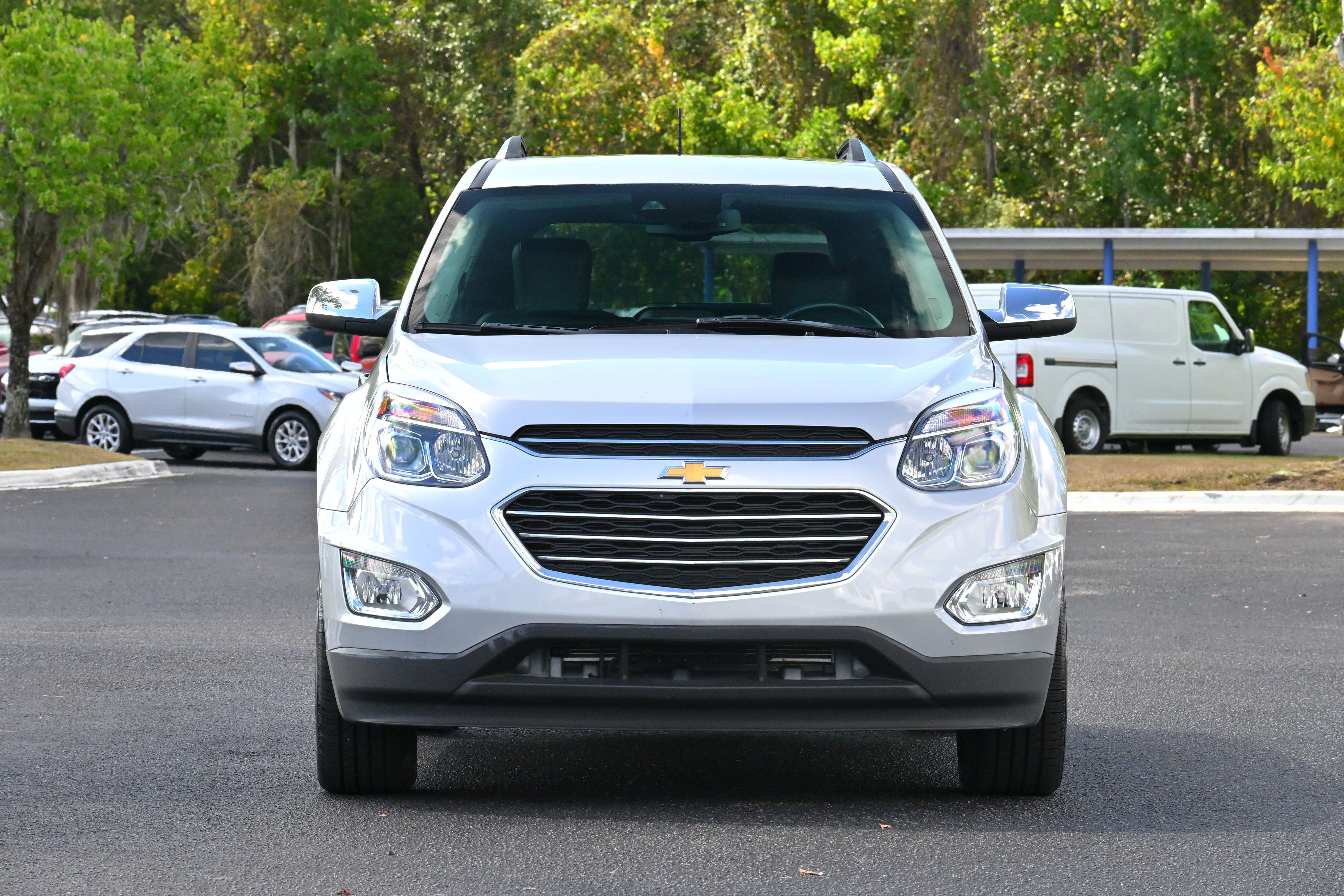 Used 2017 Chevrolet Equinox Premier w/ Enhanced Convenience Package image 29