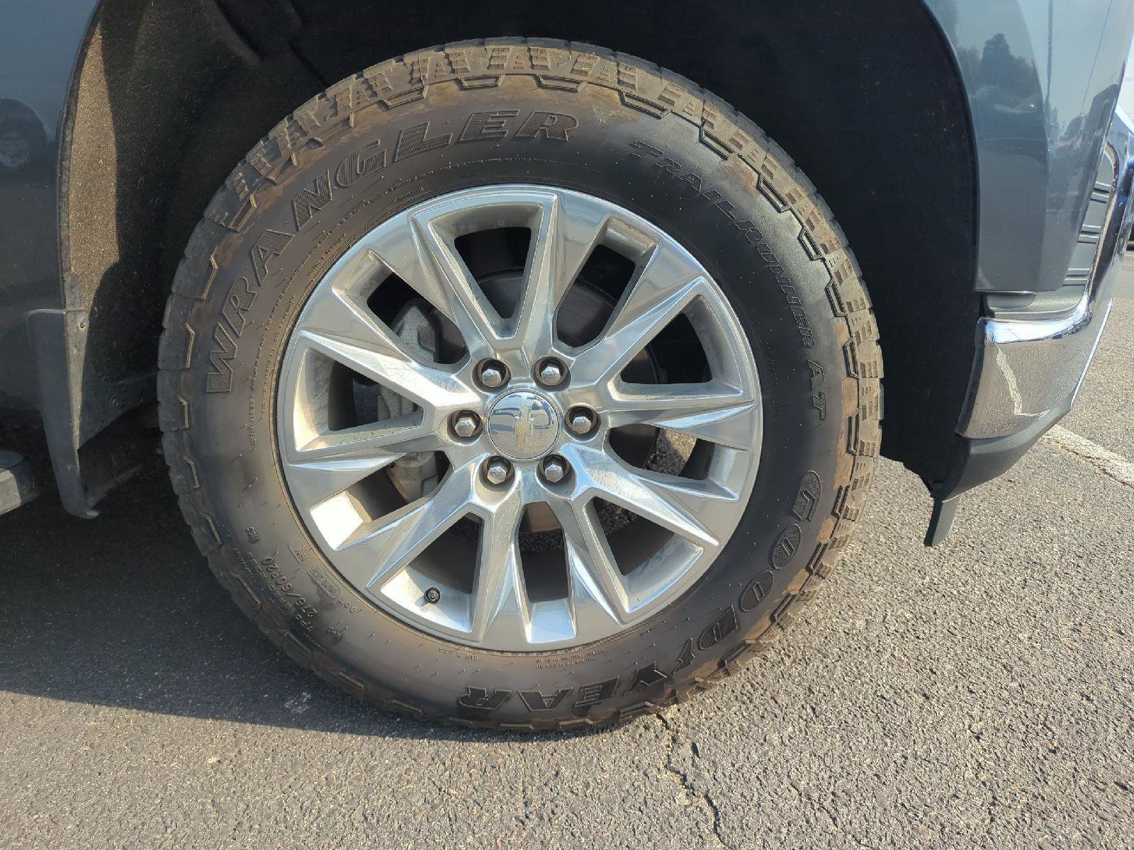 Used 2021 Chevrolet Silverado 1500 LTZ w/ LTZ Premium Package image 10