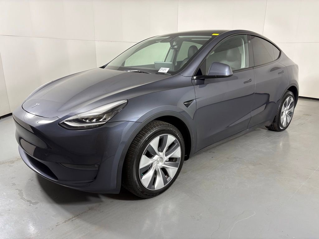 Used 2023 Tesla Model Y Long Range image 4