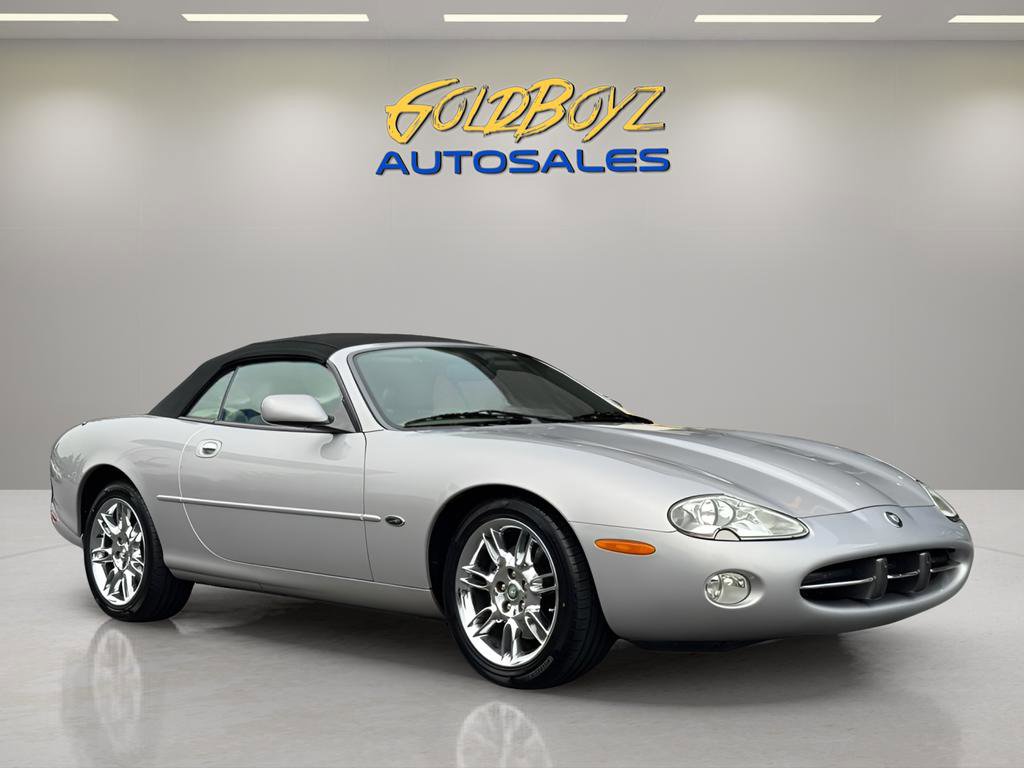 Used 2002 Jaguar XK8 Convertible image 5